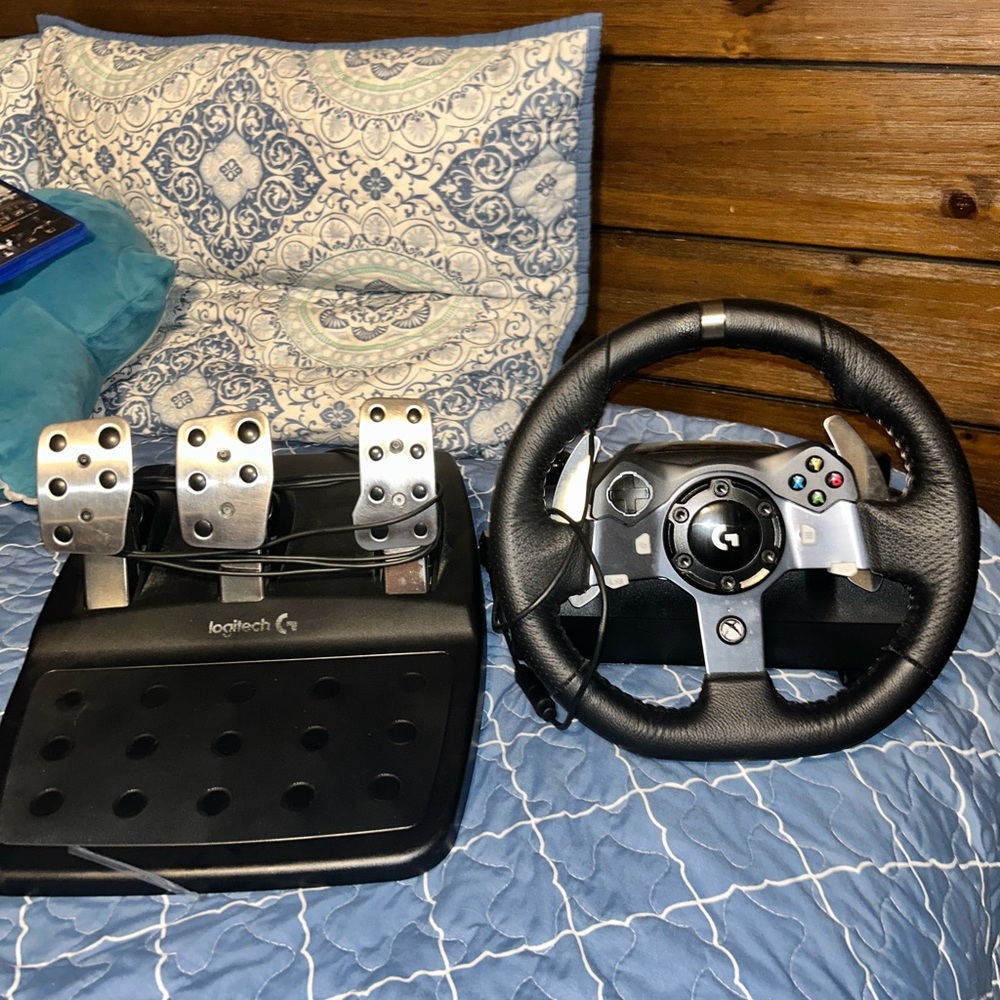 Logitech Gaming Wheel and Pedals - Black and Silver